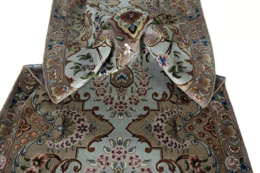 Close-up detail of 2000s Tabriz 50/60/70 Raj rug from Iran / Persia showing Cork weave