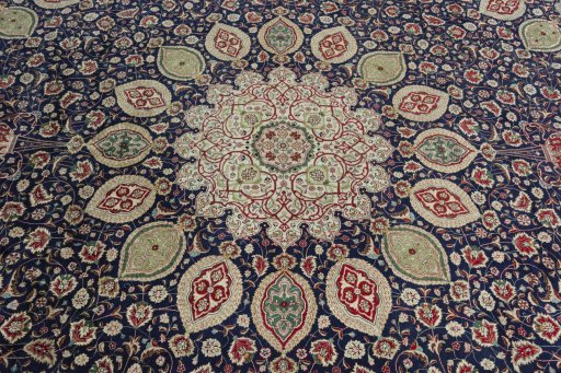 Central medallion detail of 1950s Tabriz 50/60/70 Raj rug from Iran / Persia
