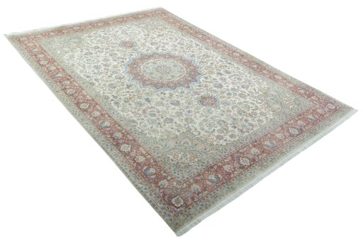 Close-up detail of 2000s Tabriz 50/60/70 Raj rug from Iran / Persia showing Cork weave