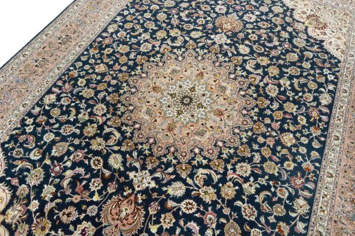 Backside of handmade New Tabriz 50/60/70 Raj rug showing knot structure and weave density