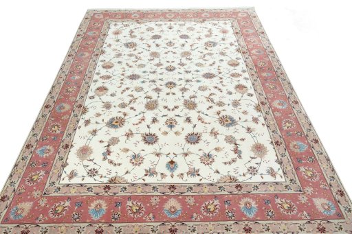 Surface texture of New Tabriz 50/60/70 Raj rug with natural Cork and intricate pattern