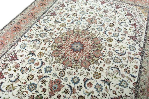 Backside of handmade New Tabriz 50/60/70 Raj rug showing knot structure and weave density