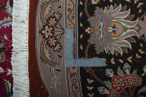 Close-up detail of New Tabriz 50/60/70 Raj rug from Iran / Persia showing Cork weave