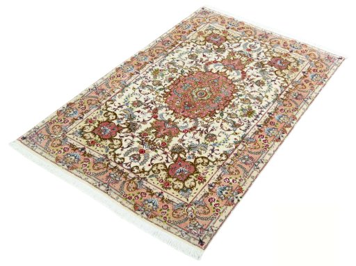 Corner detail of New Tabriz 50/60/70 Raj rug showing border pattern and Cork pile