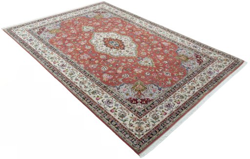 Close-up detail of 2000s Tabriz 50/60/70 Raj rug from Iran / Persia showing Cork weave