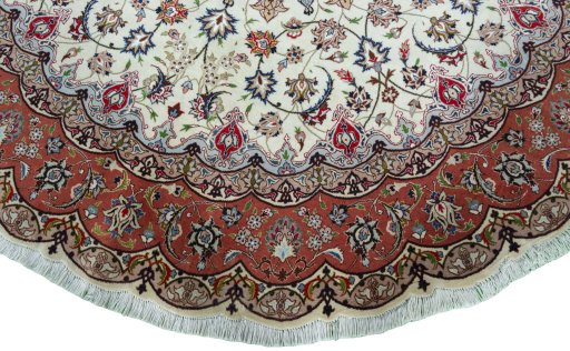 Central medallion detail of 2000s Tabriz 50/60/70 Raj rug from Iran / Persia