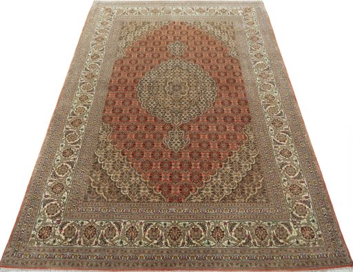 Surface texture of New Tabriz 50/60/70 Raj rug with natural Cork and intricate pattern