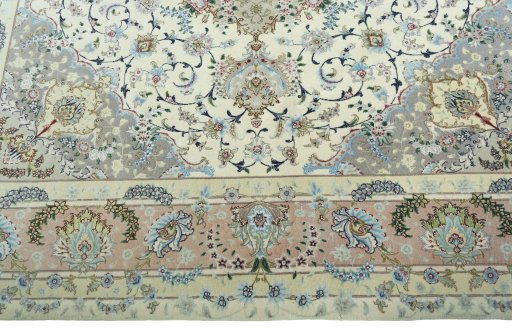 Corner detail of New Tabriz 50/60/70 Raj rug showing border pattern and Cork pile