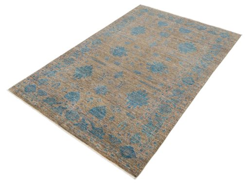 Close-up detail of New Farahan rug from Pakistan showing Wool weave