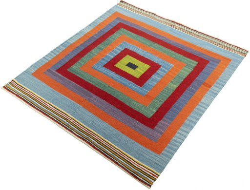 Corner detail of New Kilim Sofre rug showing border pattern and Wool pile