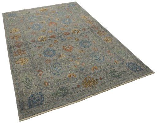 Corner detail of New Mahli rug showing border pattern and Wool pile