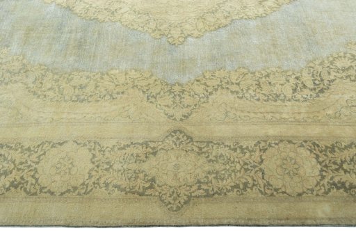 Corner detail of 1970s Vintage rug showing border pattern and Wool pile