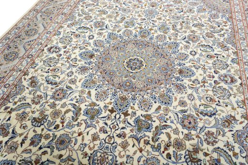 Backside of handmade New Kashmar rug showing knot structure and weave density