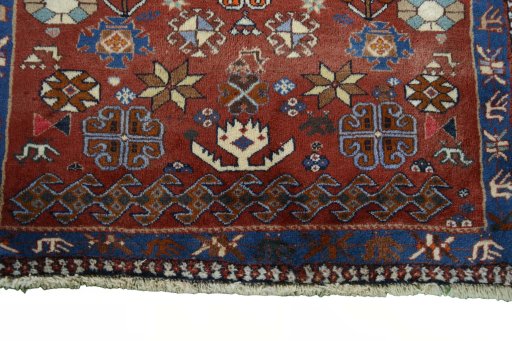 Central medallion detail of 2000s Persian Gabbeh rug from Iran / Persia