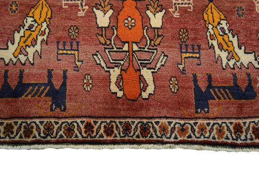 Central medallion detail of 2000s Persian Gabbeh rug from Iran / Persia