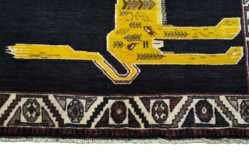 Central medallion detail of 2000s Persian Gabbeh rug from Iran / Persia