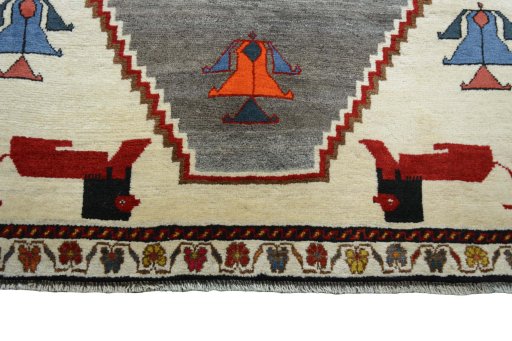 Central medallion detail of 2000s Persian Gabbeh rug from Iran / Persia