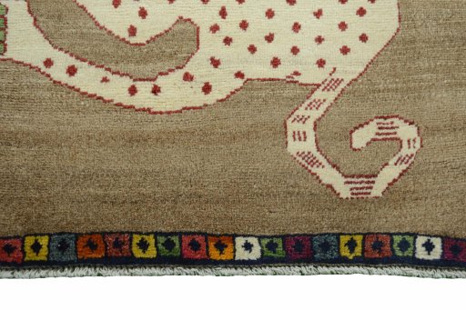 Central medallion detail of 2000s Persian Gabbeh rug from Iran / Persia