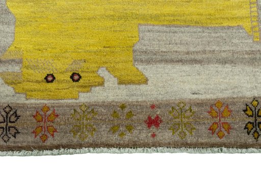 Central medallion detail of 2000s Persian Gabbeh rug from Iran / Persia