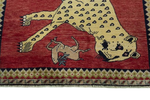 Central medallion detail of 2000s Persian Gabbeh rug from Iran / Persia