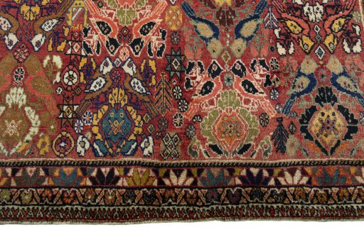 Central medallion detail of 2000s Persian Gabbeh rug from Iran / Persia