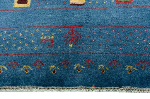Central medallion detail of 2000s Persian Gabbeh rug from Iran / Persia