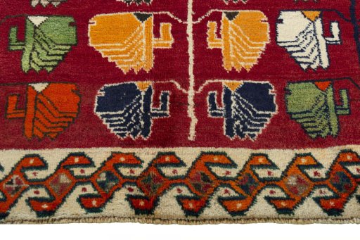 Central medallion detail of 2000s Persian Gabbeh rug from Iran / Persia