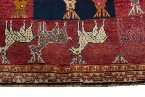 Central medallion detail of 2000s Persian Gabbeh rug from Iran / Persia