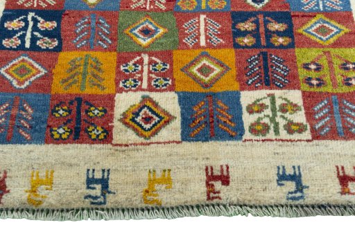 Central medallion detail of 2000s Persian Gabbeh rug from Iran / Persia