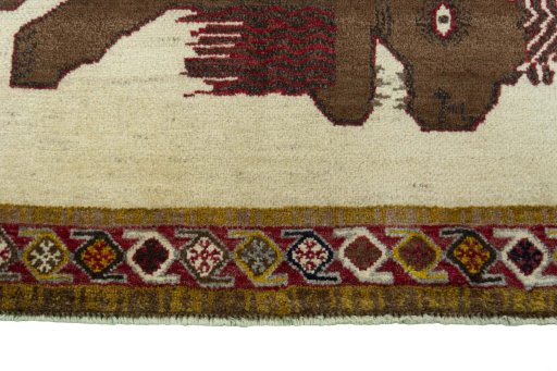 Central medallion detail of 2000s Persian Gabbeh rug from Iran / Persia
