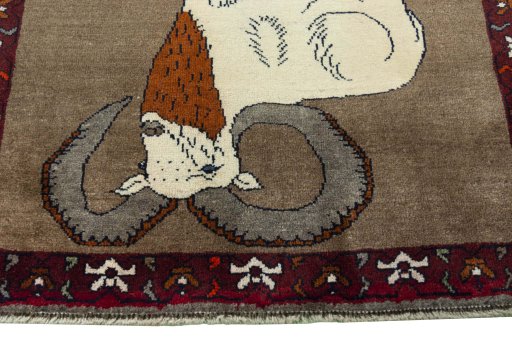 Central medallion detail of 2000s Persian Gabbeh rug from Iran / Persia