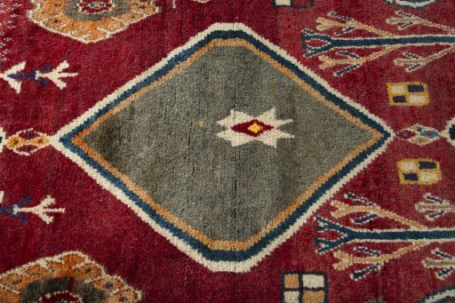 Central medallion detail of 2000s Persian Gabbeh rug from Iran / Persia