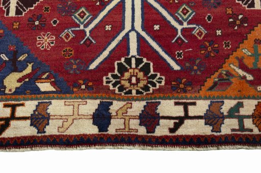 Central medallion detail of 2000s Persian Gabbeh rug from Iran / Persia