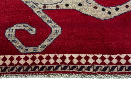 Central medallion detail of 2000s Persian Gabbeh rug from Iran / Persia