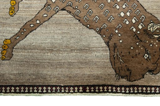 Central medallion detail of 2000s Persian Gabbeh rug from Iran / Persia