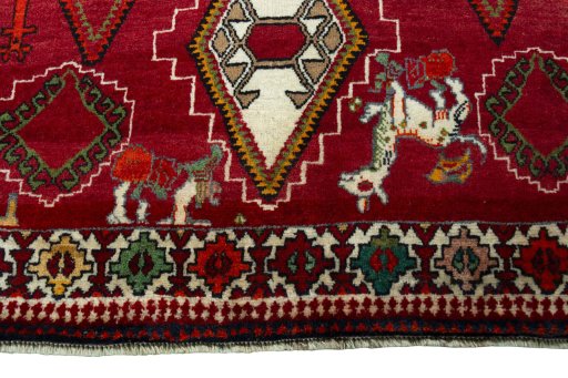 Central medallion detail of 2000s Persian Gabbeh rug from Iran / Persia