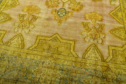 Close-up detail of 1950s Vintage rug from Pakistan showing Wool weave