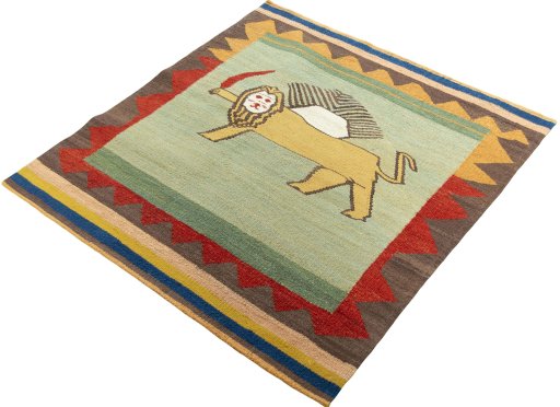 Corner detail of New Kilim Dastan rug showing border pattern and Wool pile