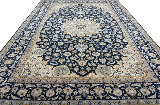 Surface texture of 2000s Najafabad rug with natural Wool and intricate pattern