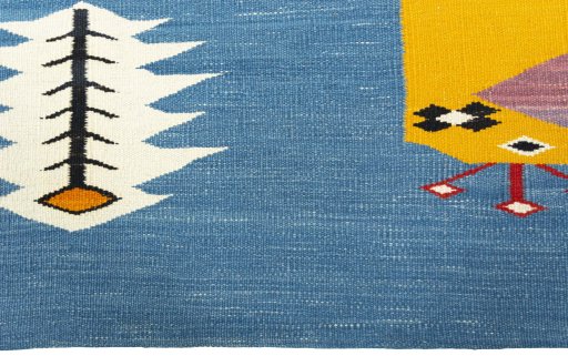 Central medallion detail of New Kilim Dastan rug from Turkey