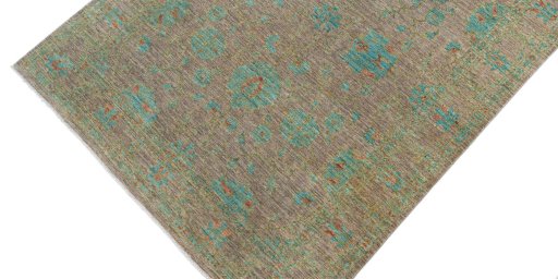 Backside of handmade New Farahan rug showing knot structure and weave density