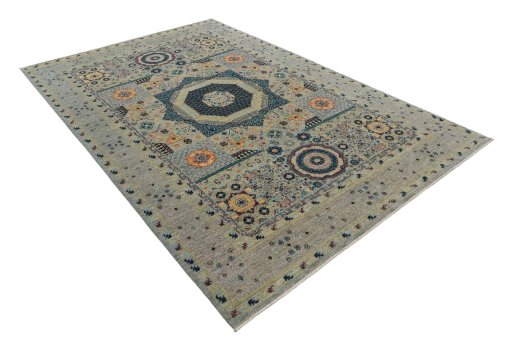 Corner detail of New Mamluk rug showing border pattern and Wool pile