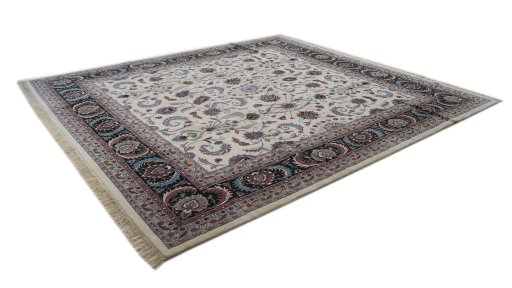 Corner detail of New Agra rug showing border pattern and Wool pile