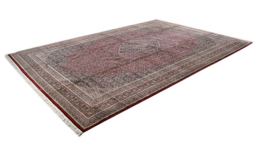 Corner detail of 1990s Jaipur rug showing border pattern and Wool pile