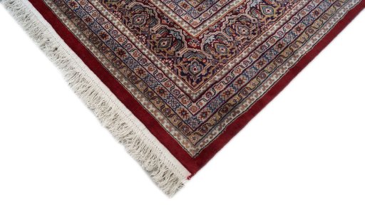 Central medallion detail of 1990s Jaipur rug from India