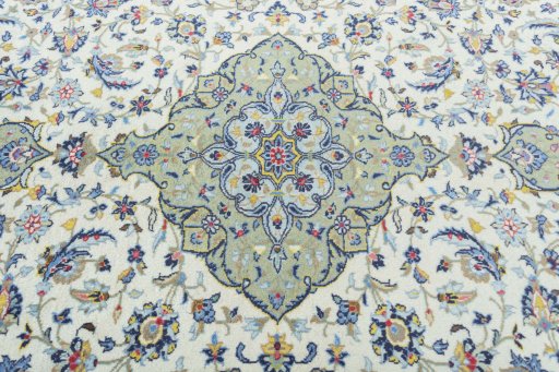 Central medallion detail of New Kashan rug from Iran / Persia