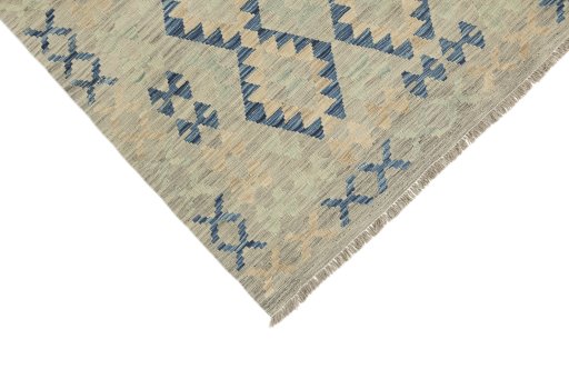 Backside of handmade New Kilim Traditional rug showing knot structure and weave density