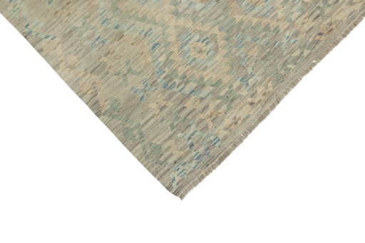 Backside of handmade New Kilim Traditional rug showing knot structure and weave density