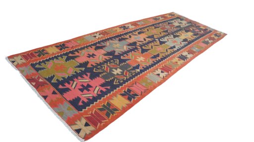 Corner detail of 1960s Kilim Traditional rug showing border pattern and Wool pile