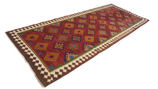 Corner detail of New Kilim Traditional rug showing border pattern and Wool pile